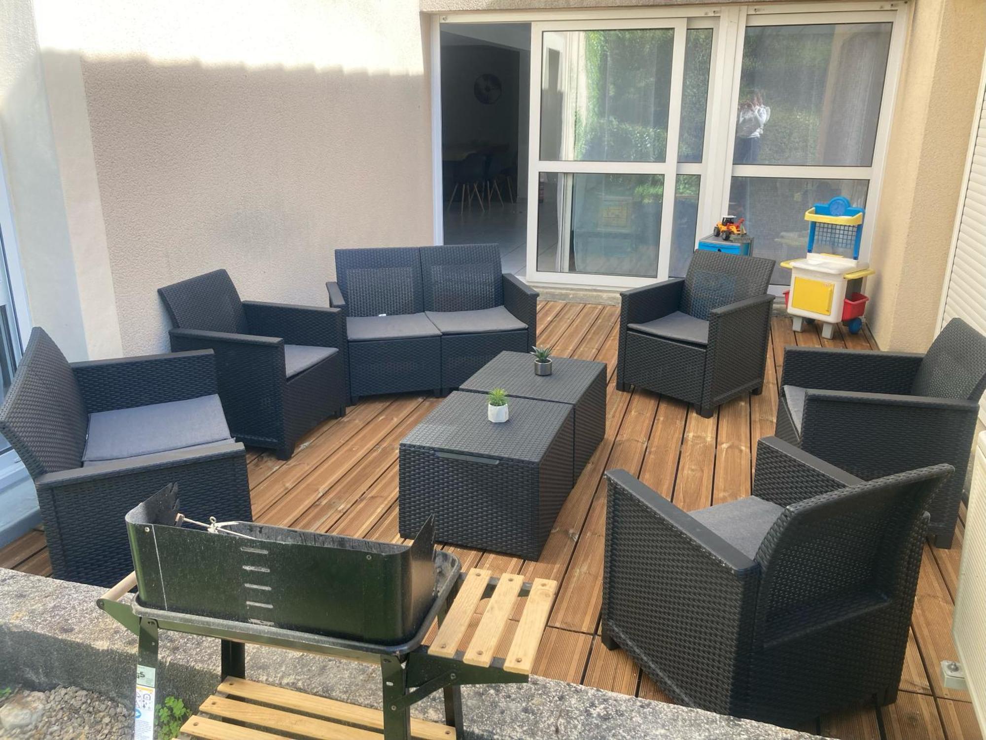 Le Grand Penon ~ Logement Spacieux A 6 Min Du Parc Saint-Georges-les-Baillargeaux Εξωτερικό φωτογραφία